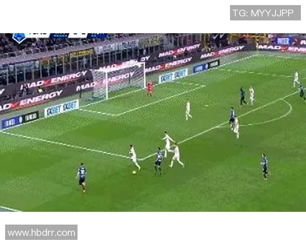 意甲赛场上演绝杀时刻劳塔罗助球队逆转胜利引发热议